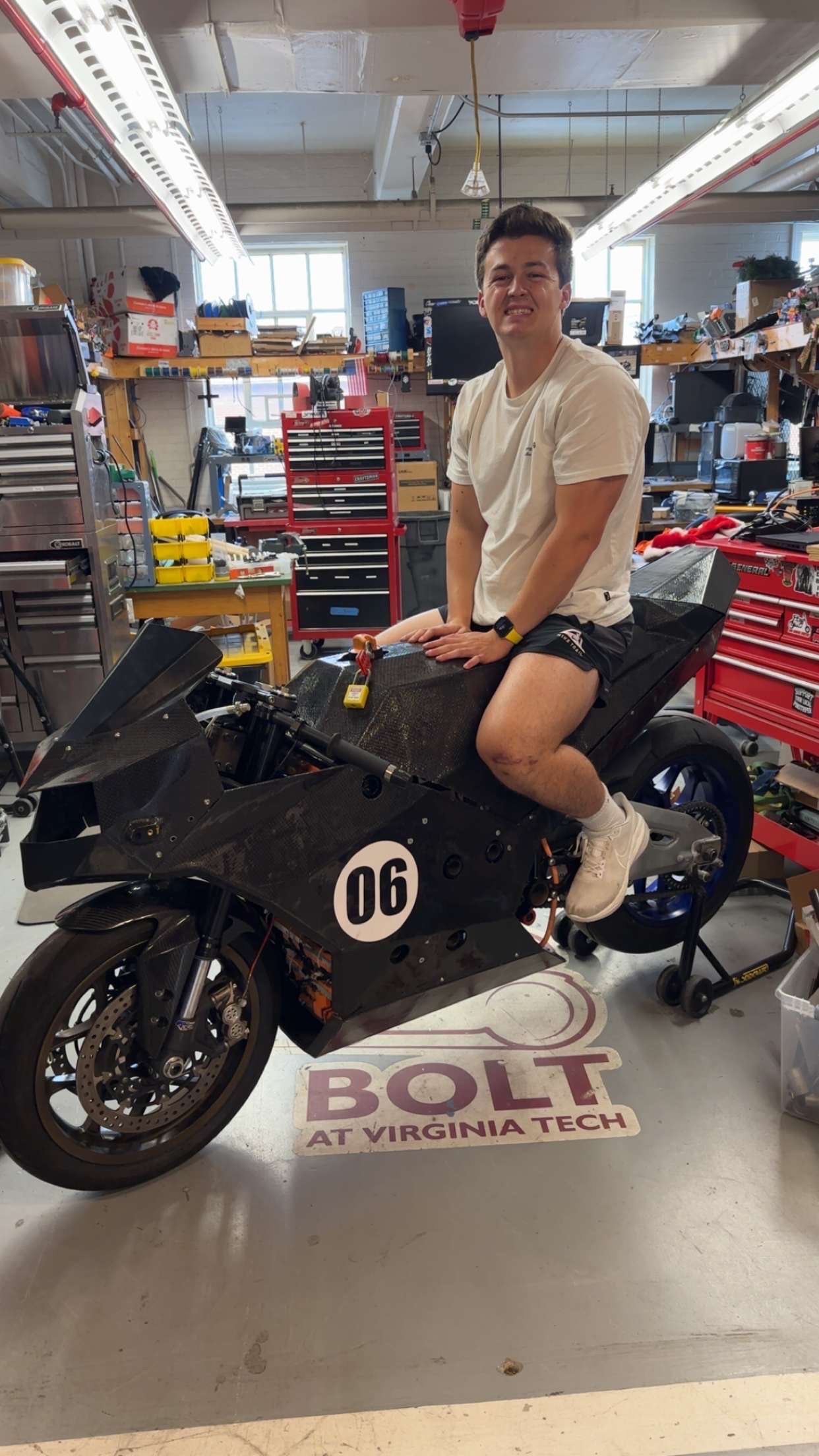 BOLT VI electric race motorcycle