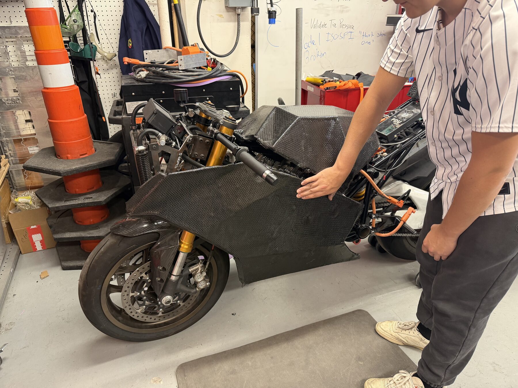 Carbon fiber fit-up on form